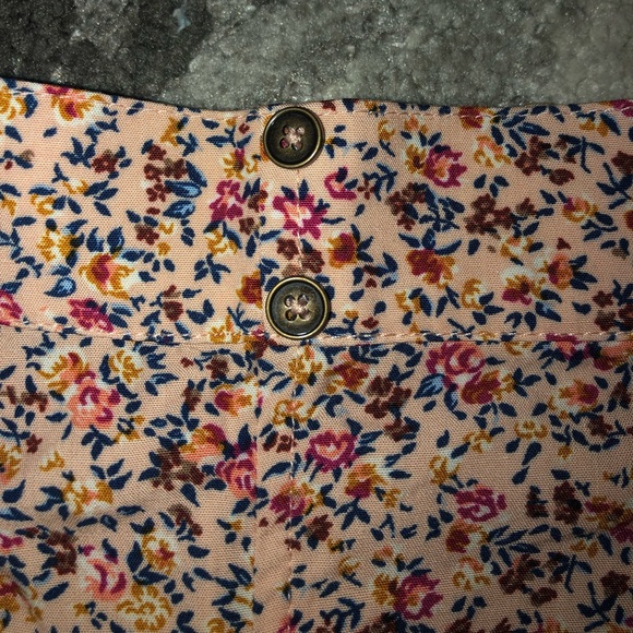 Floral Button Front Skirt with Elastic Waistband - Picture 2 of 4